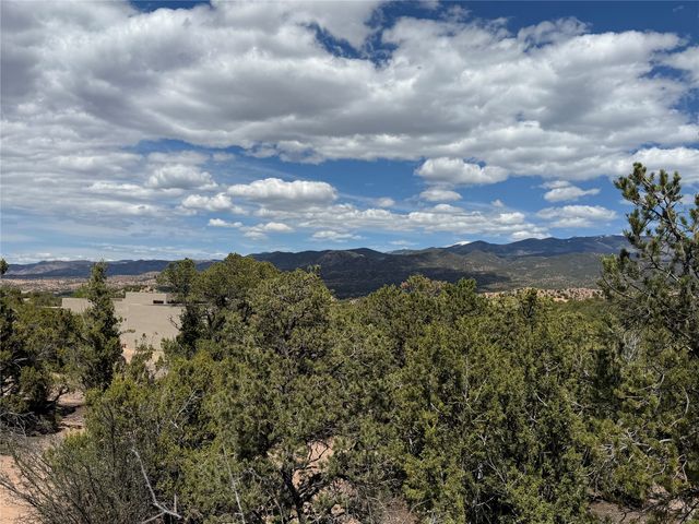 3033 Monte Sereno Drive, Lot 111, Santa Fe, NM 87506