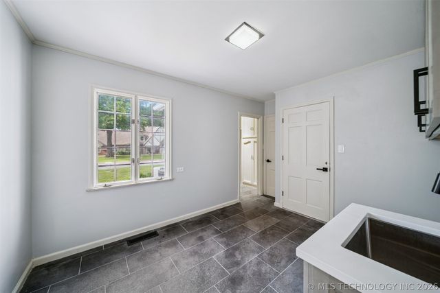 3215 E 61st Street, Tulsa, OK 74136