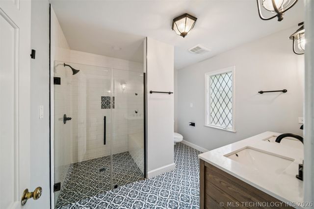 3215 E 61st Street, Tulsa, OK 74136