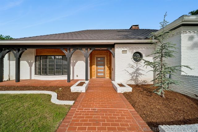 3215 E 61st Street, Tulsa, OK 74136
