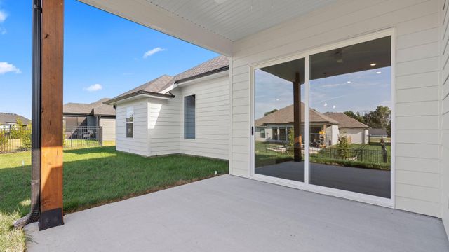 4405 ROYAL COUNTY RD, Columbia, MO 65201