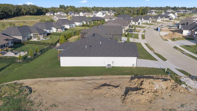 4405 ROYAL COUNTY RD, Columbia, MO 65201
