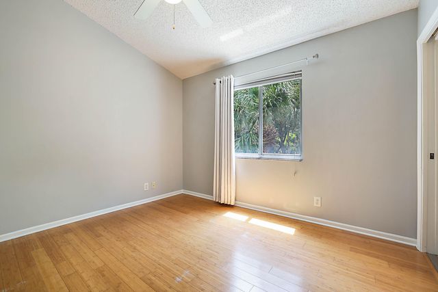 4827 Palmbrooke Circle, West Palm Beach, FL 33417