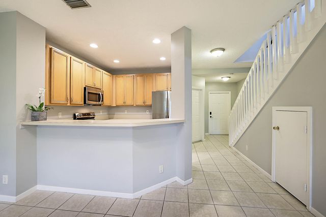 4827 Palmbrooke Circle, West Palm Beach, FL 33417