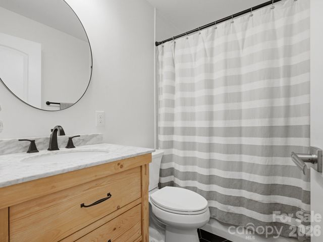 6819 Woodstock Drive, Charlotte, NC 28210