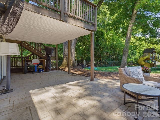 6819 Woodstock Drive, Charlotte, NC 28210