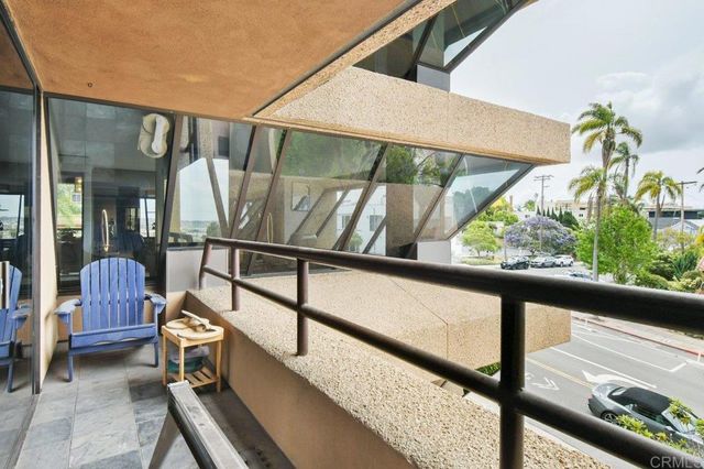 230 W Laurel Street 506, San Diego, CA 92101