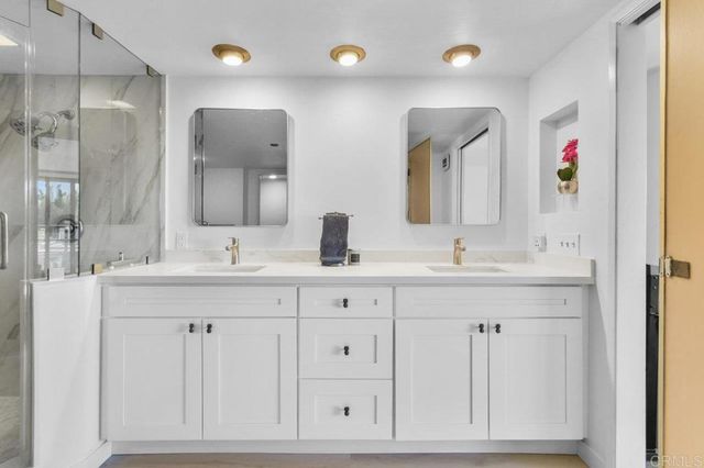230 W Laurel Street 506, San Diego, CA 92101