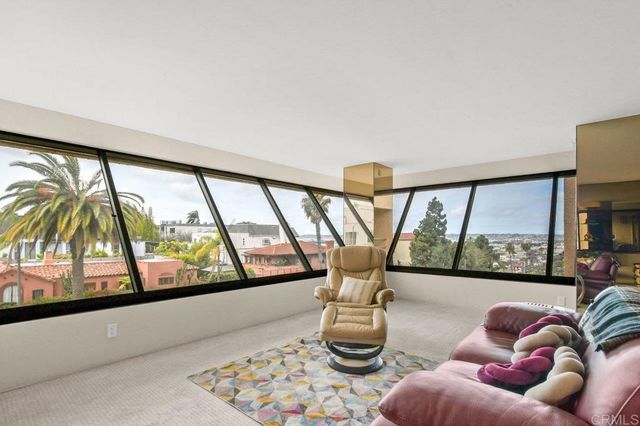 230 W Laurel Street 506, San Diego, CA 92101