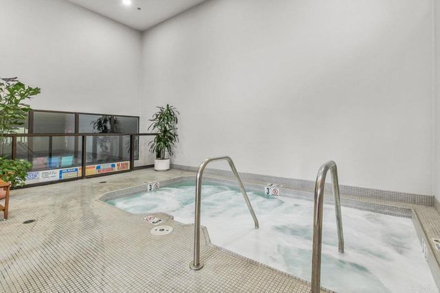 230 W Laurel Street 506, San Diego, CA 92101