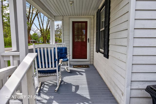 2709 Jefferson Avenue, Midland, MI 48640