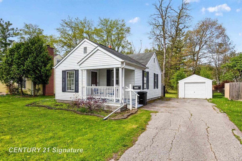 2709 Jefferson Avenue, Midland, MI 48640