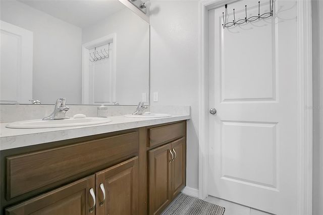 582 BLACK EAGLE DRIVE, Groveland, FL 34736