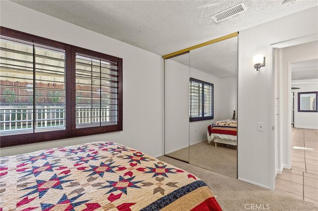 42585 Iowa Street, Palm Desert, CA 92211