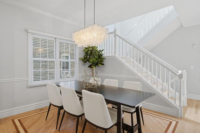 1815 W School Street, Chicago, IL 60657
