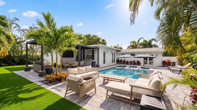 765 Lagoon Drive, North Palm Beach, FL 33408