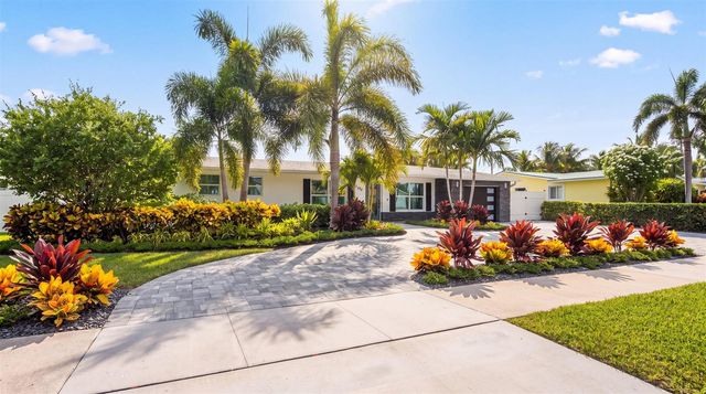 765 Lagoon Drive, North Palm Beach, FL 33408