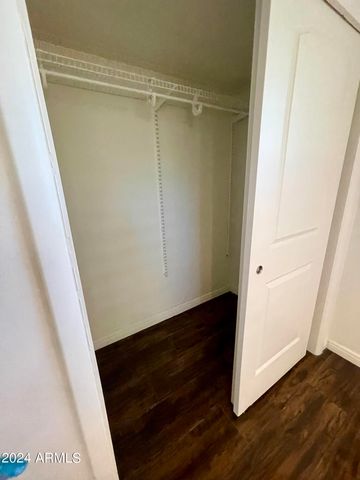 1802 E MISSOURI Avenue, Phoenix, AZ 85016