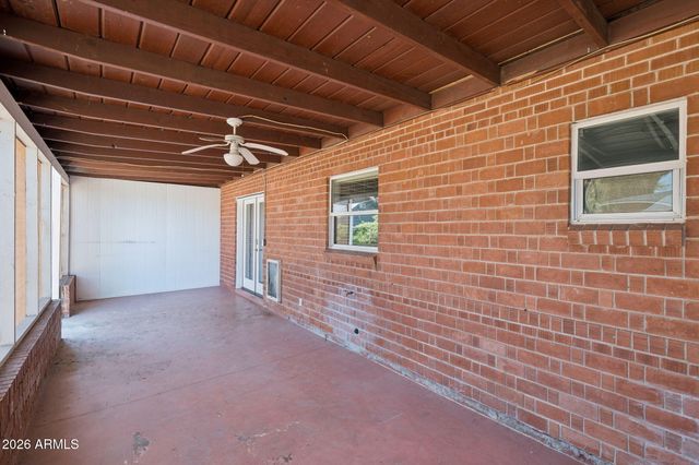 1802 E MISSOURI Avenue, Phoenix, AZ 85016