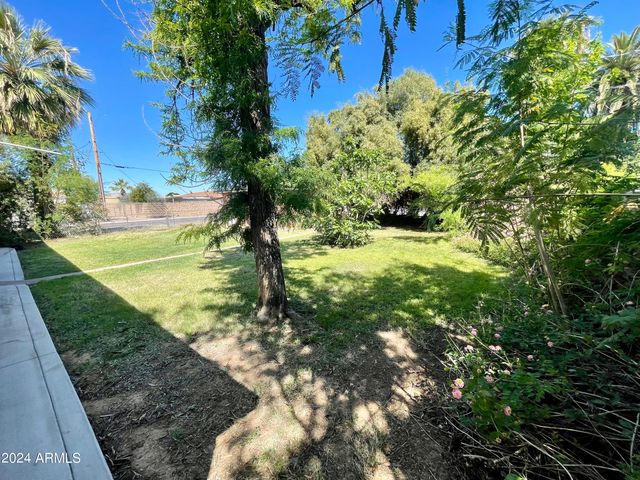 1802 E MISSOURI Avenue, Phoenix, AZ 85016