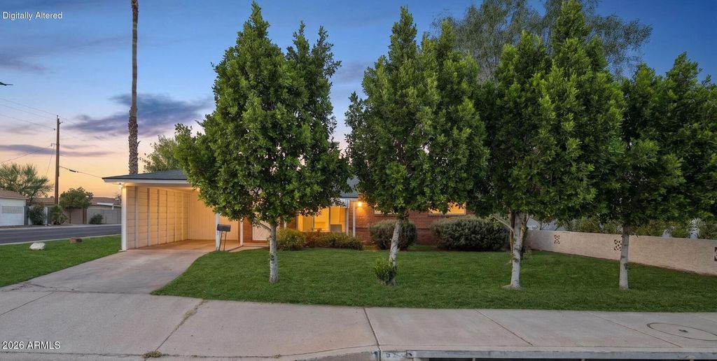 1802 E MISSOURI Avenue, Phoenix, AZ 85016 — photo 2