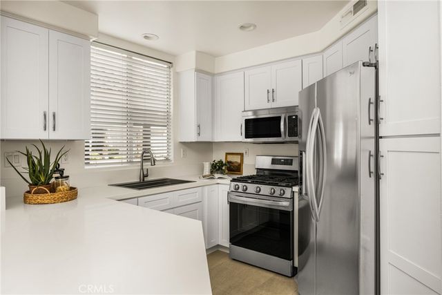 10951 Alderman Avenue, Tustin, CA 92782