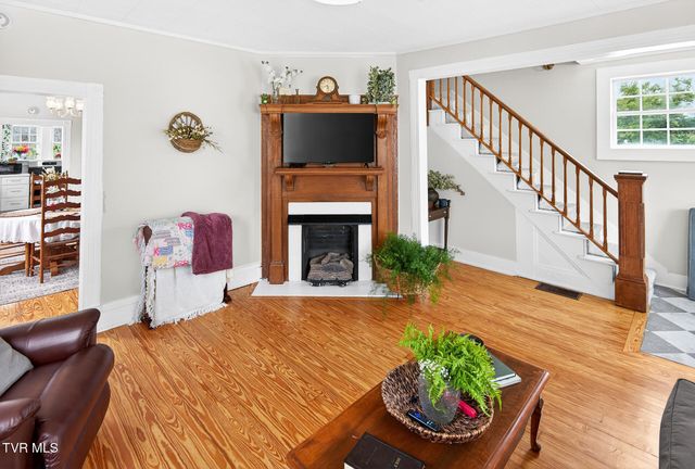 407 West Irish Street, Greeneville, TN 37743