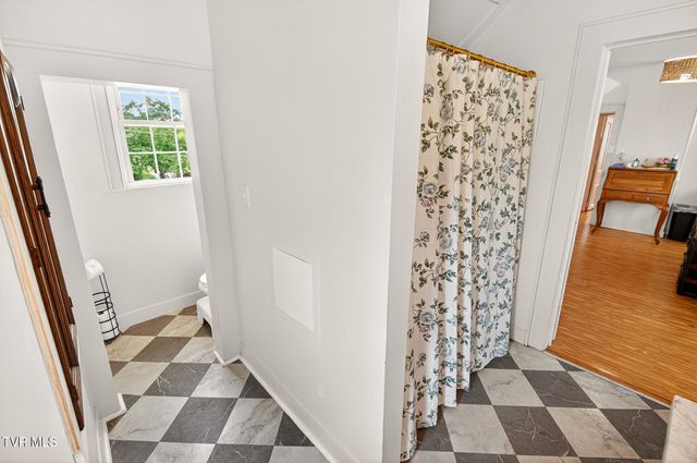 407 West Irish Street, Greeneville, TN 37743