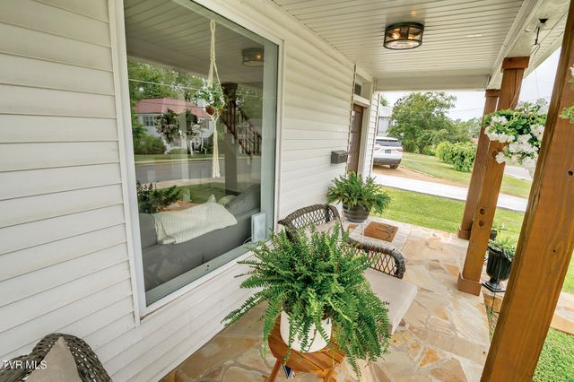 407 West Irish Street, Greeneville, TN 37743