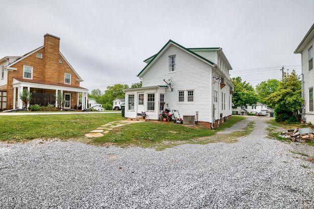 407 West Irish Street, Greeneville, TN 37743