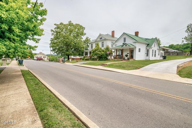 407 West Irish Street, Greeneville, TN 37743