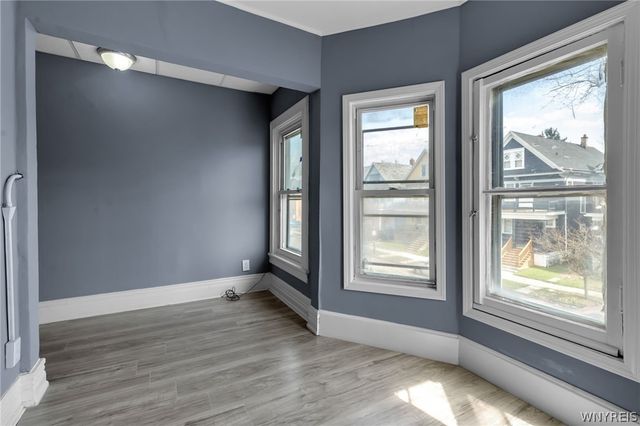 500 Massachusetts Avenue, Buffalo, NY 14213