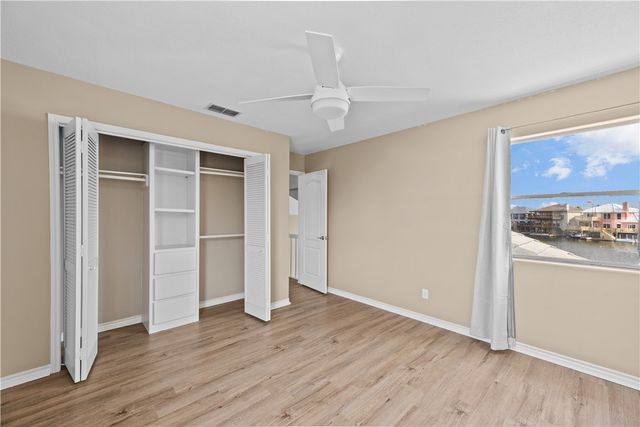 15366 Sabre Dr, Corpus Christi, TX 78418