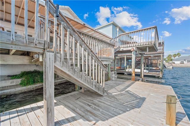 15366 Sabre Dr, Corpus Christi, TX 78418