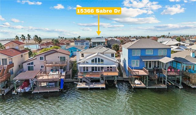 15366 Sabre Dr, Corpus Christi, TX 78418