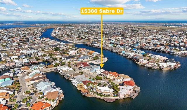 15366 Sabre Dr, Corpus Christi, TX 78418