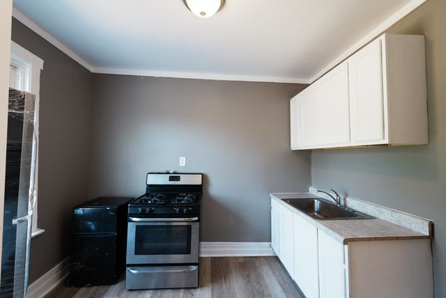 510 W 75TH Street, Chicago, IL 60621