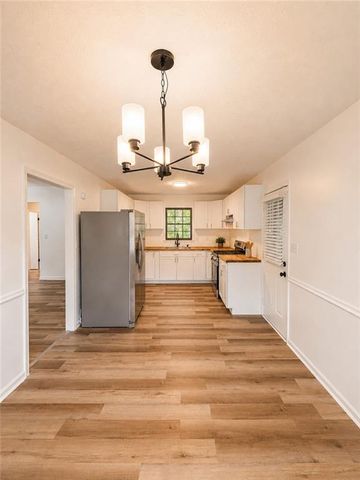 613 Windsor Drive SE, Conyers, GA 30094