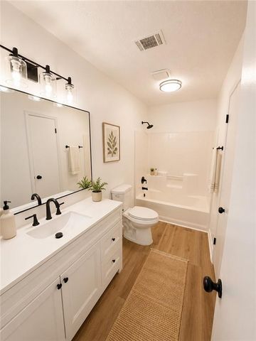 613 Windsor Drive SE, Conyers, GA 30094