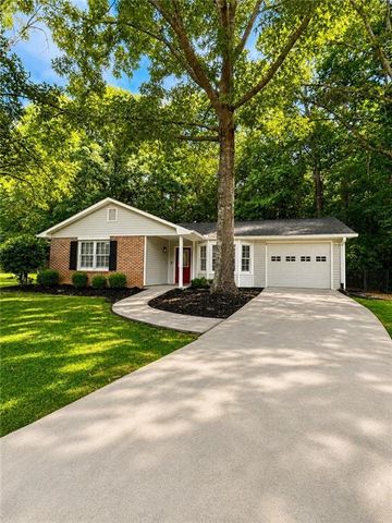 613 Windsor Drive SE, Conyers, GA 30094