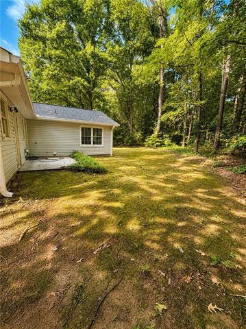 613 Windsor Drive SE, Conyers, GA 30094
