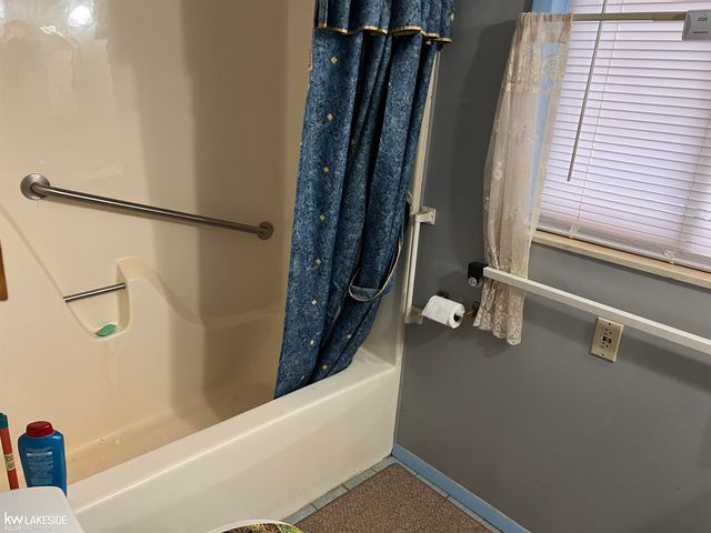 5289 Rose Street, Gladwin, MI 48624