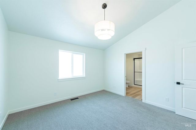 355 E. Chevy Dr., Boise, ID 83716