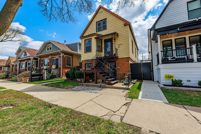 5935 W Patterson Avenue, Chicago, IL 60634