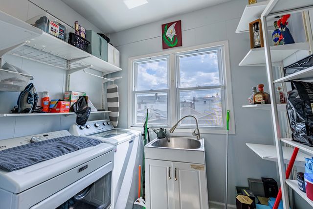 5935 W Patterson Avenue, Chicago, IL 60634