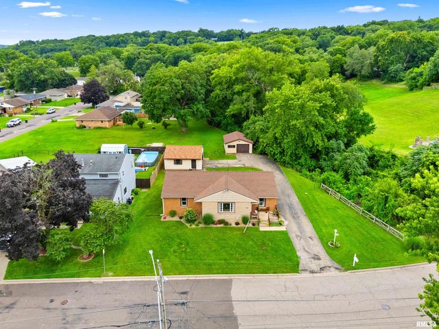 201 BROOKVIEW Road, East Peoria, IL 61611