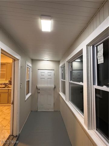 1438 E 133rd Street, East Cleveland, OH 44112