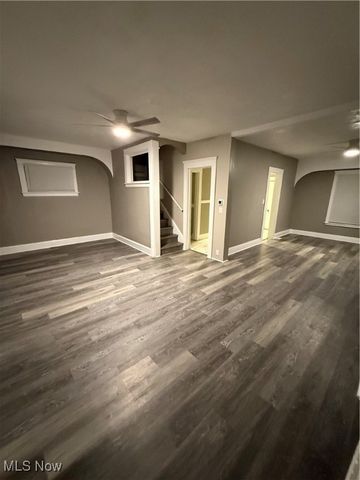 1438 E 133rd Street, East Cleveland, OH 44112