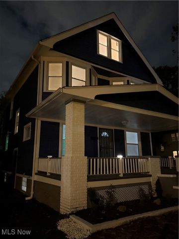 1438 E 133rd Street, East Cleveland, OH 44112