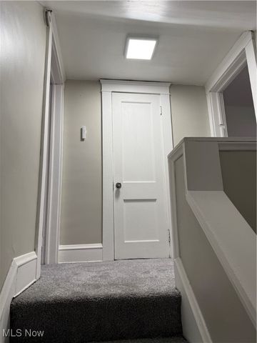 1438 E 133rd Street, East Cleveland, OH 44112